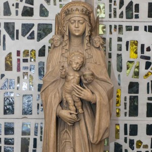 Theological College Oak Mary with Christ